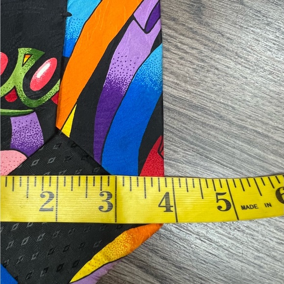 Rush Limbaugh No Boundaries Bright Abstract Pattern Tie - Picture 4 of 5
